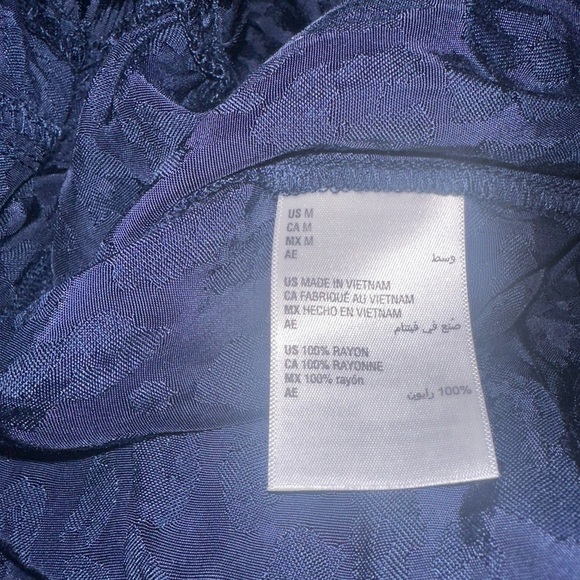 NWT On 34th Animal Print Jacquard Jumpsuit Blue Size M Long Sleeve Button Front - Picture 7 of 11